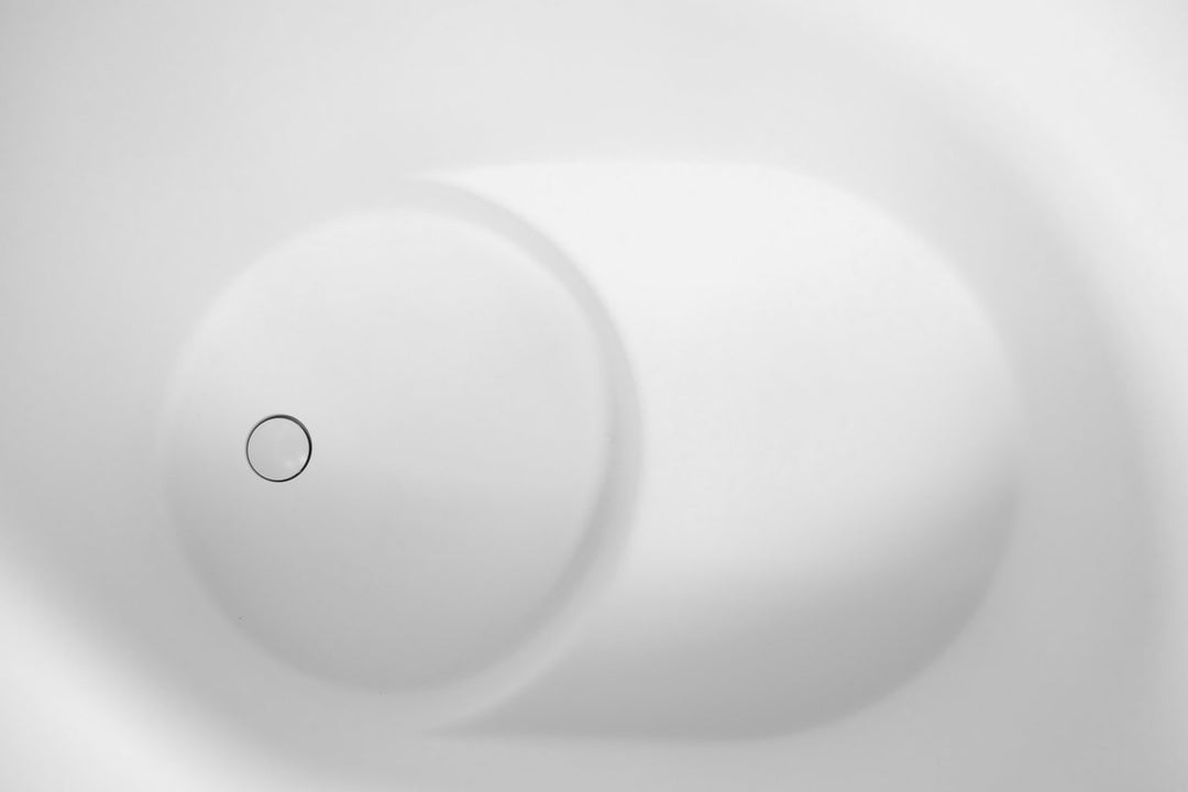 True Ofuro Nano White Solid Surface Bathtub