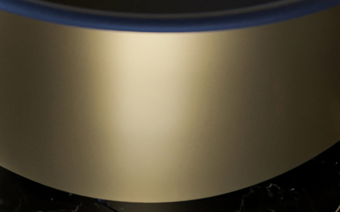 Aquatica NeroX MetalX VictGold Material Sample