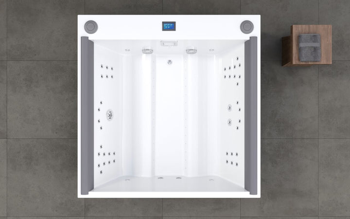 Downtown 2 Spa With Thermory Wooden Siding