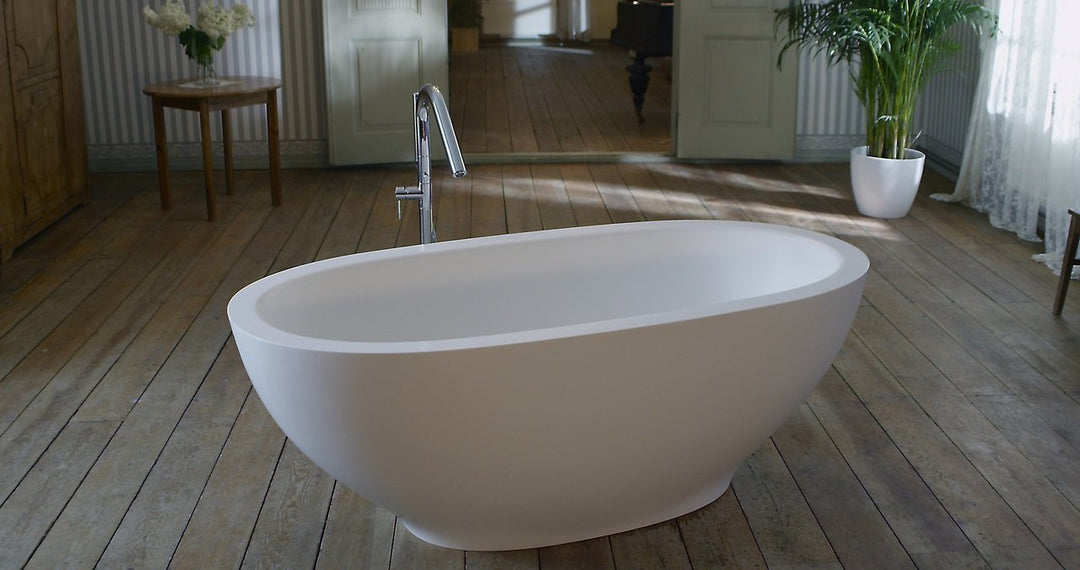 Karolina 2 Freestanding Solid Surface Bathtub