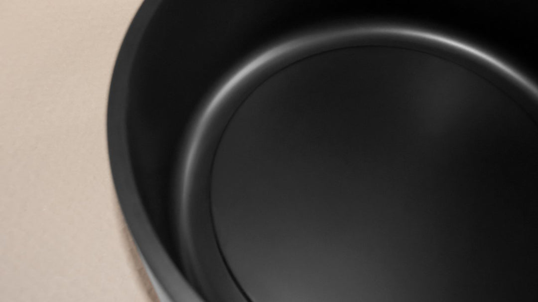 Solace-A Plus Black Round Vessel Sink
