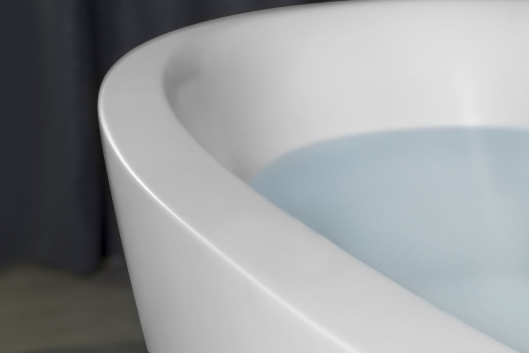 Sensuality Mini Freestanding Solid Surface Bathtub