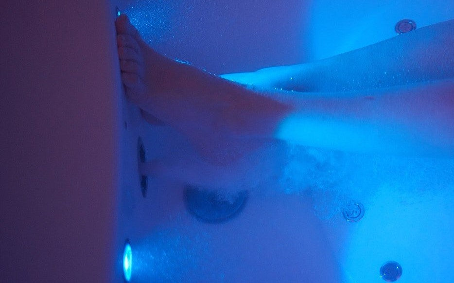 Downtown 2 Spa With Thermory Wooden Siding