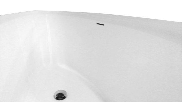 Idea-L White Freestanding Acrylic Bathtub