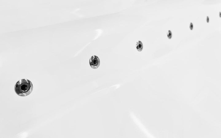 Downtown 2 Built-In Spa