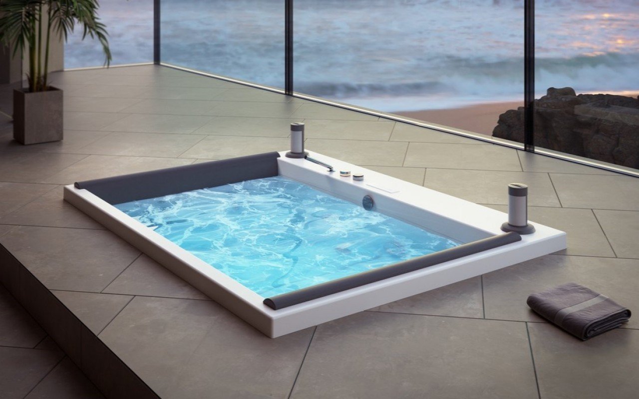 Aquatica Downtown Built-in HydroRelax Pro Bathtub