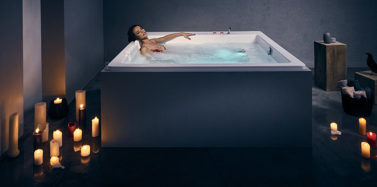 Aquatic Bath  Full Body and Targeted Whirlpool Massage Therapy
